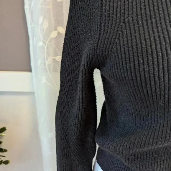 Zara Classic Black Knit Sweater, Mock Turtleneck, Size S - Picture 3 of 6